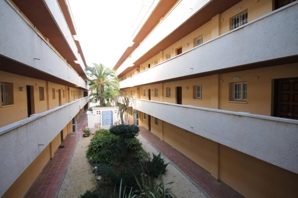 Apartamento Con Vistas Al Mar En Cambrils Exterior foto